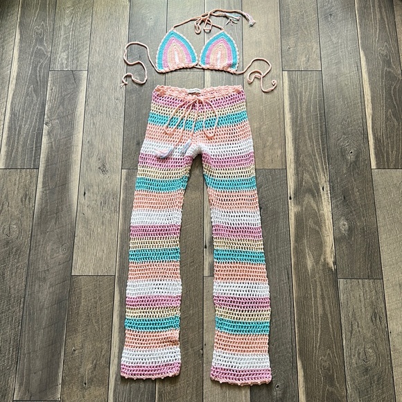 Dippin Daisy’s Rainbow Crochet Set - NWOT - Picture 2 of 10